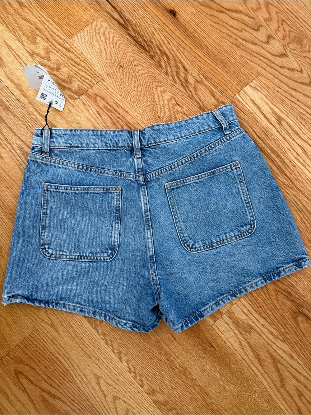 Zara Light Blue High-Waist Denim Shorts NWT - Picture 3 of 4